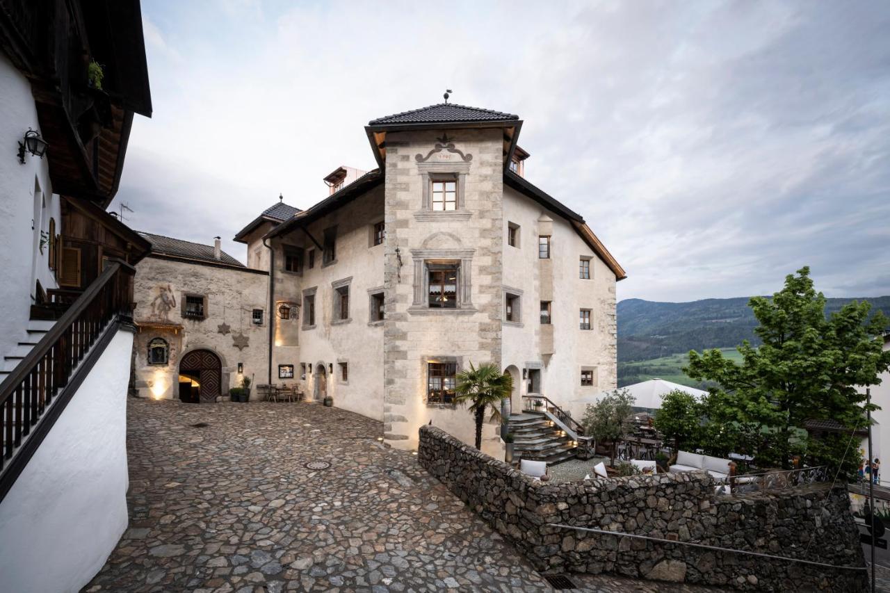 Hotel Ansitz Steinbock วิลลานโดร ภายนอก รูปภาพ
