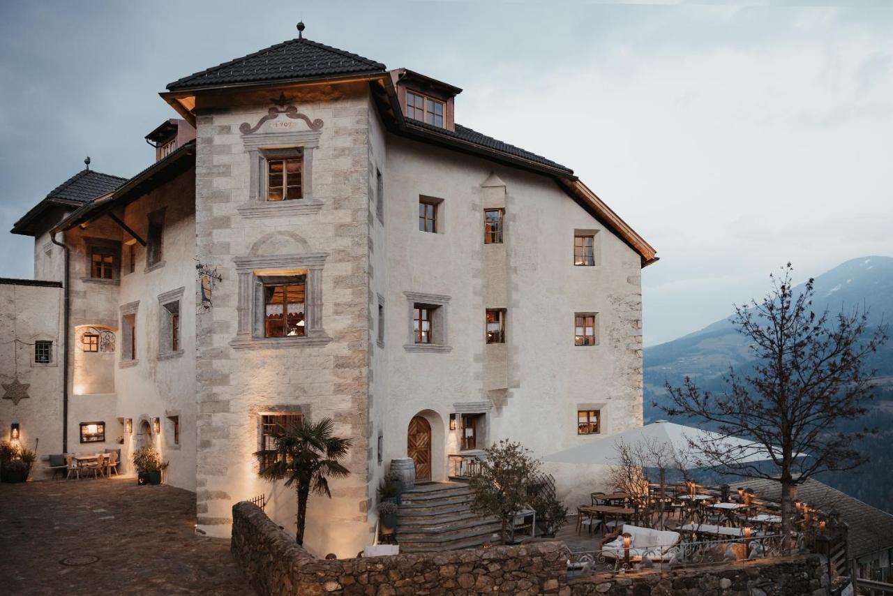 Hotel Ansitz Steinbock วิลลานโดร ภายนอก รูปภาพ