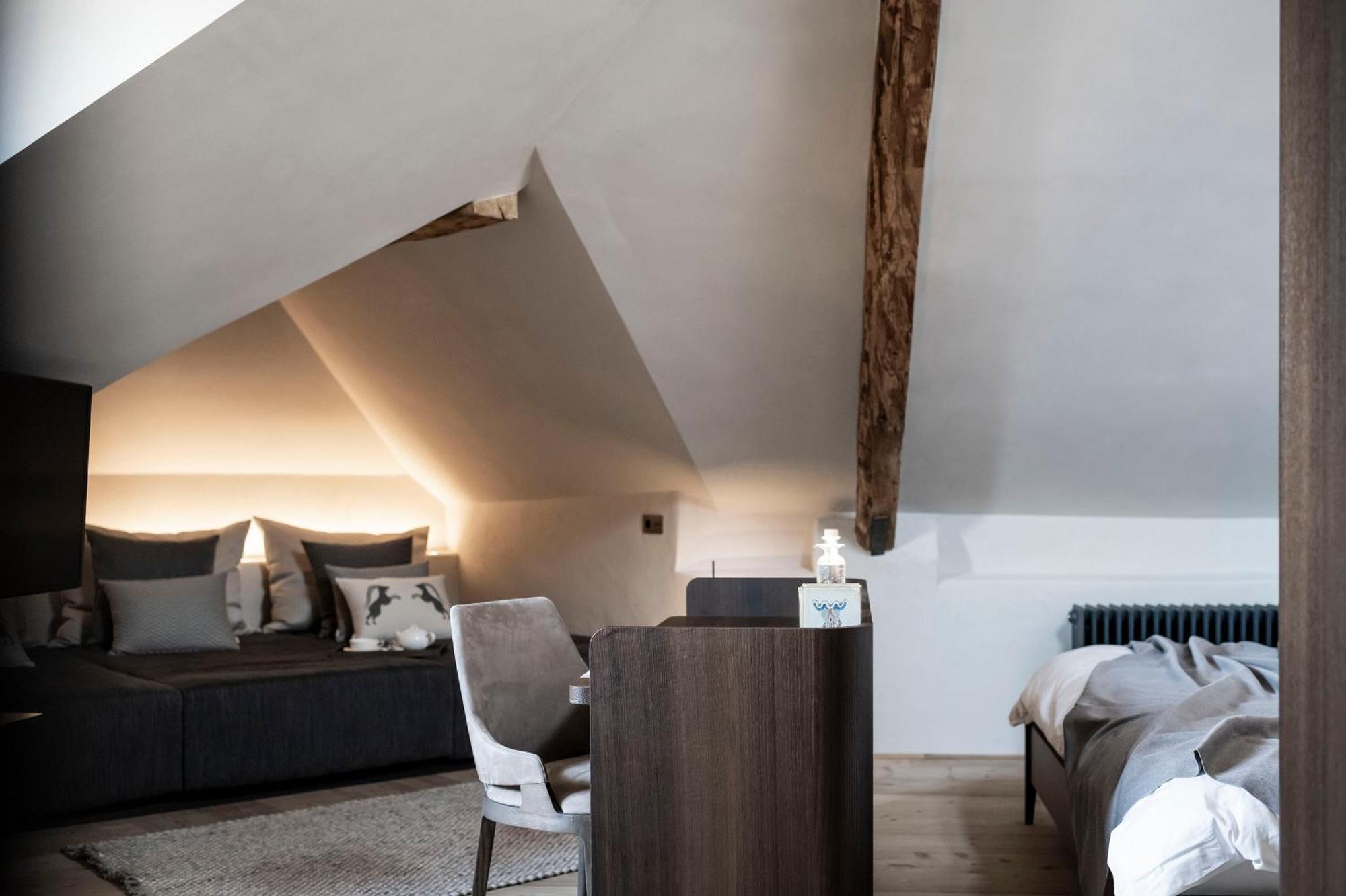 Hotel Ansitz Steinbock วิลลานโดร ภายนอก รูปภาพ